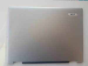 ACER Aspire 5100 LCD Cover desmontaje