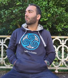 SUDADERA UNISEX TRISKEL AZUL