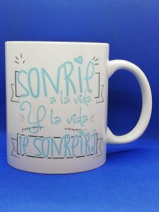 TAZA SONRÍE A LA VIDA