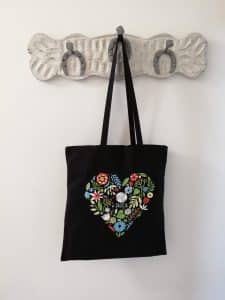 BOLSA DE TELA CORAZÓN