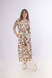 Vestido Midi cuello pico 40 Teja