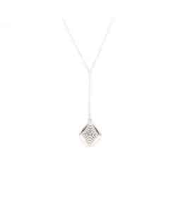 Collar colgante romboidal