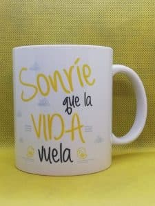 SONRÍE QUE LA VIDA VUELA