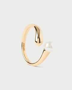 Anillo de perla y plata bañada en oro