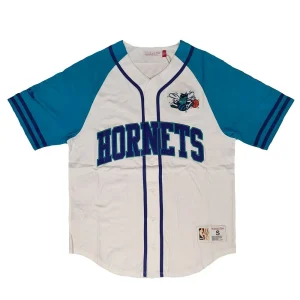 Beisbolera Mitchell and Ness Charlotte Hornets «NBA Practice Day»