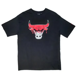 Camiseta Chicago Bulls «NBA Drip Logo» New Era , Oversized en negro