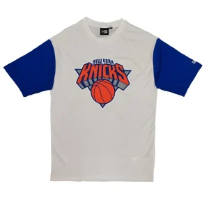Camiseta manga corta New York Knicks «NBA Color Insert» Oversized de New Era en Blanco