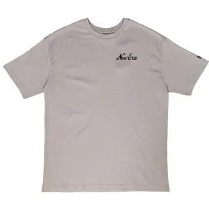 Camiseta New Era Character Graphic manga corta Oversized en Beige