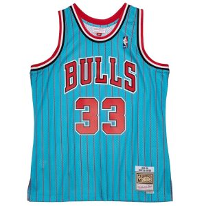 Camiseta Scottie Pippen Chicago Bulls NBA Reload Swingman Azul de Mitchell and Ness.