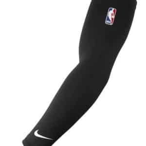 MANGA DE LANZADOR NIKE NBA – NEGRO