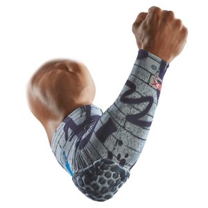MANGA DE LANZADOR REVERSIBLE MCDAVID CON HEXPAD GRAFFITI-BLACK