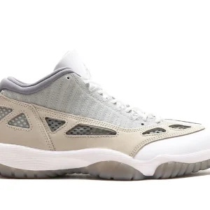 Zapatillas Air Jordan 11 Low LE Light Orewood