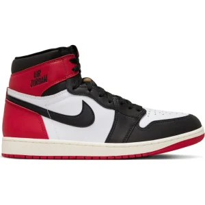 Nike Air Jordan 1 Retro High OG «Black Toe»