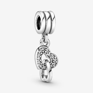 Charm Colgante Corazones Entre