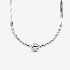 Collar Diseño Cadena