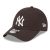 Gorra New York Yankees Essential 940 – New Era marrón